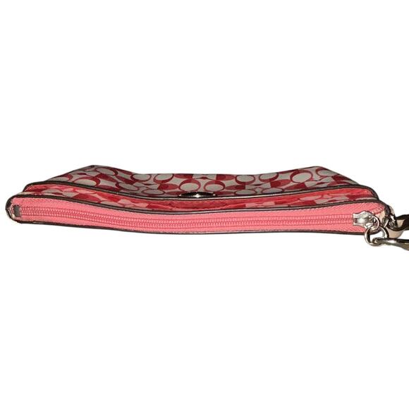 Coach Signature Dream C GoGo Wristlet F5590 - Picture 3 of 9